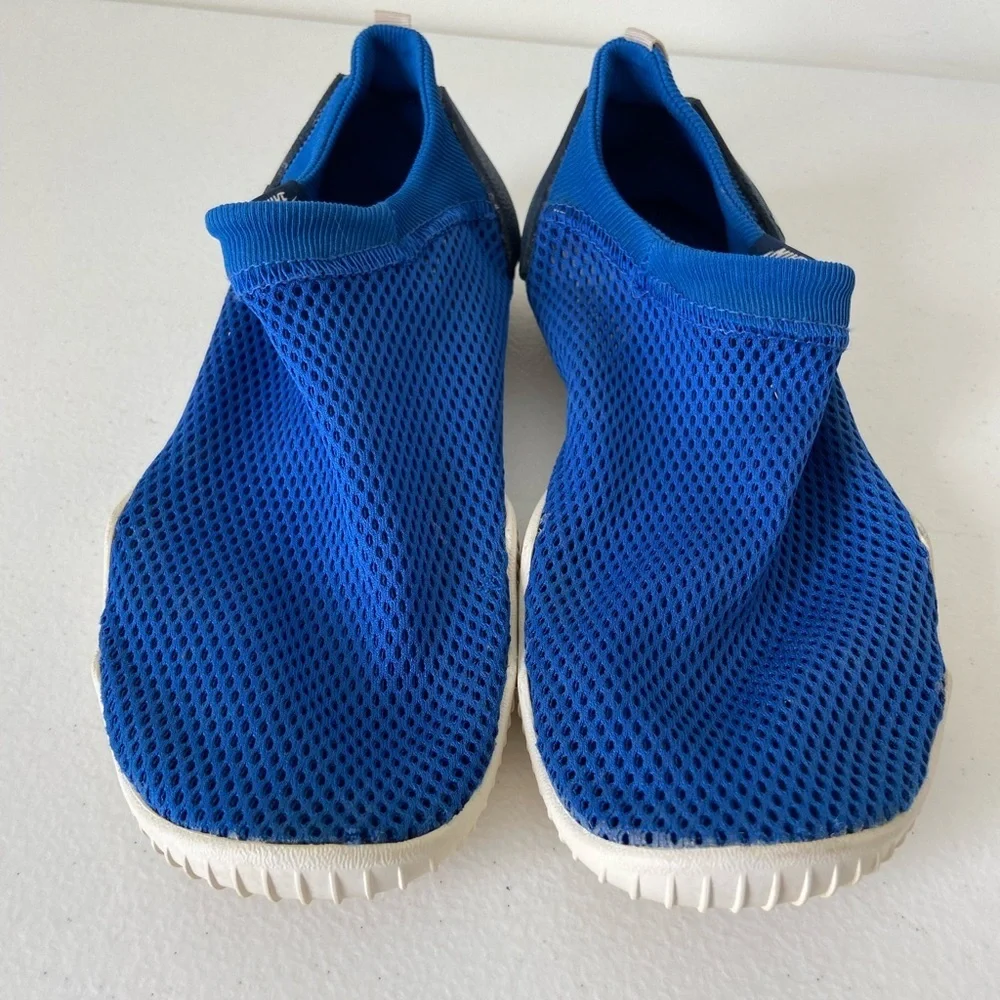 Nike aquasock 360‎ boy’s shoes — size 3